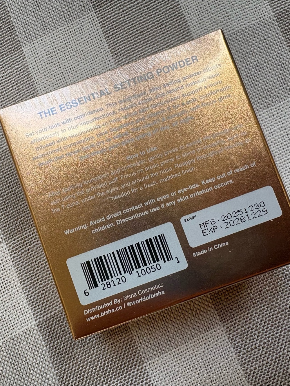 New in Box BISHA Setting Powder in Tokyo Translucent - Picture 5 of 6